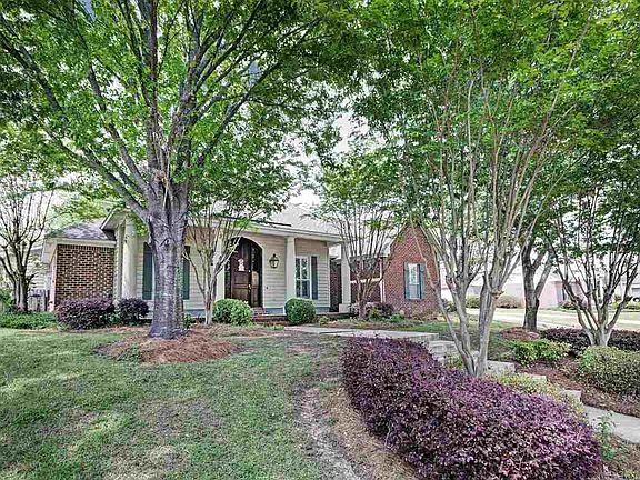 2nd image of 119 Cypress Lake Blvd S