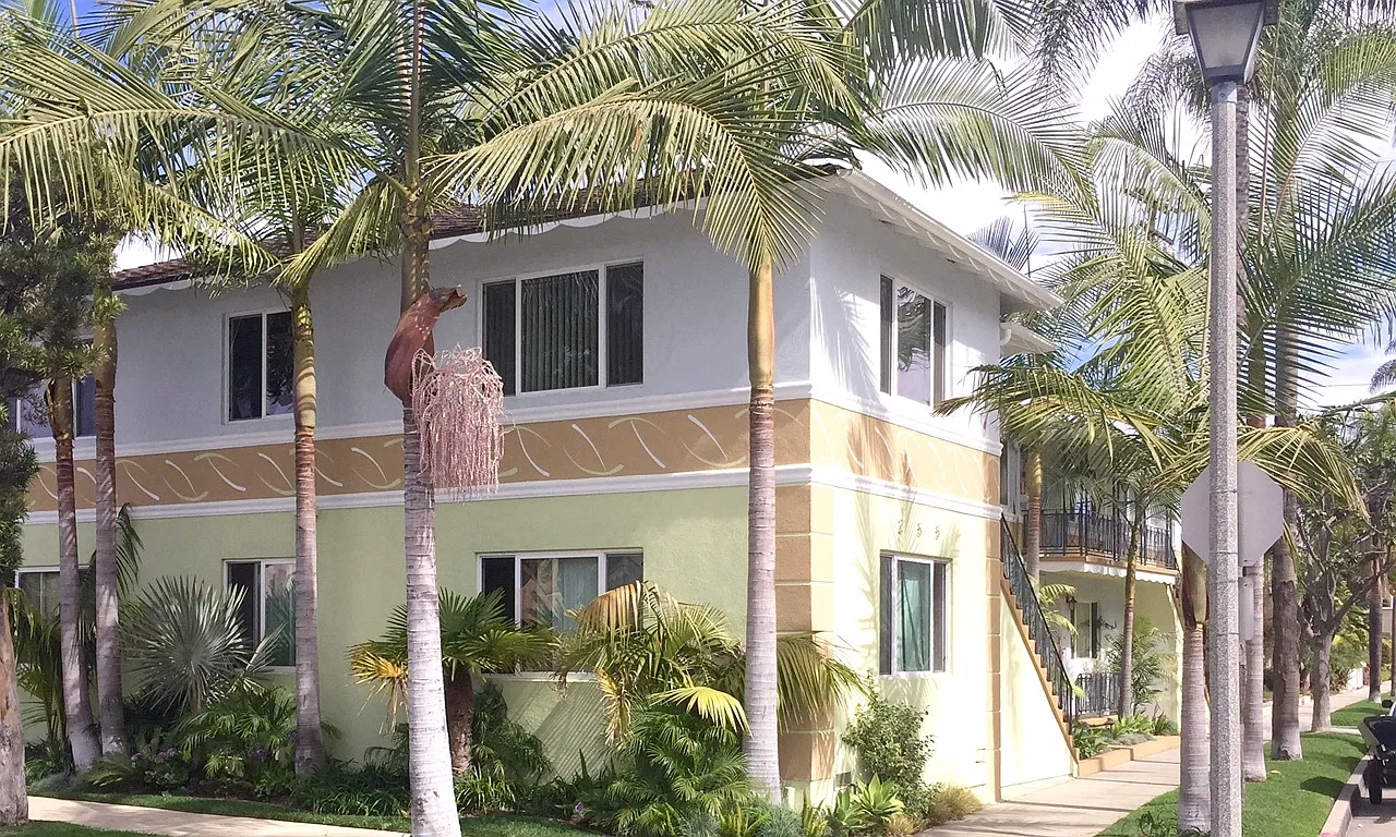 255 Glendora Ave. — Photo 2