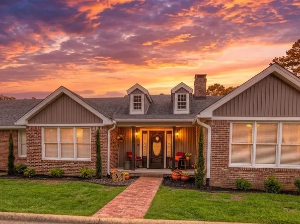 105 Waters Edge Cv, Hot Springs, AR 71901