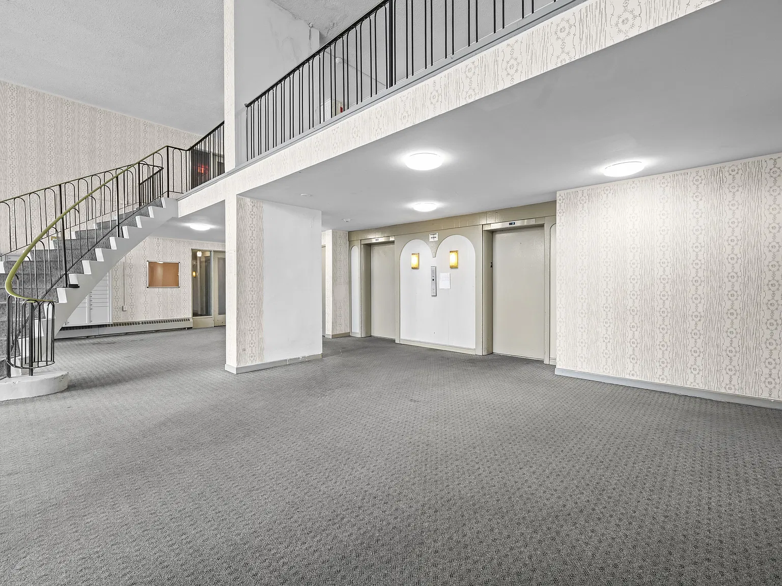 Talia Manor Apartments — Photo 4