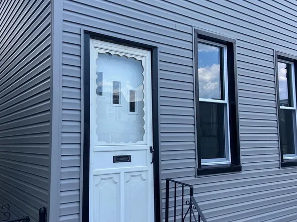 4633 Tilton St, Philadelphia, PA 19137