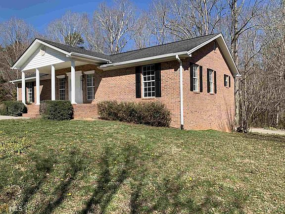 2nd image of 102 Birchwood Dr