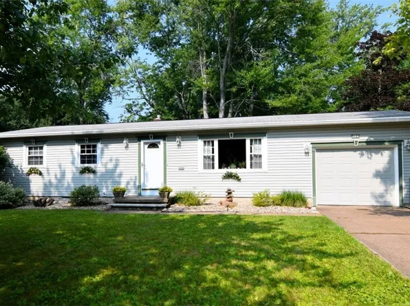 594 Terra Ln, Amherst, OH 44001