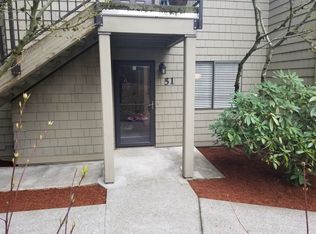 51 Galen Rd, Lake Oswego, OR 97035