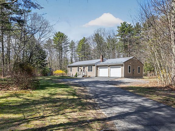 4th image of 10 Standish Neck Road