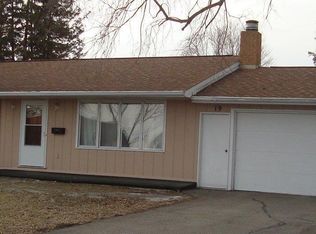 19 Spruce Dr, Eagle Grove, IA 50533