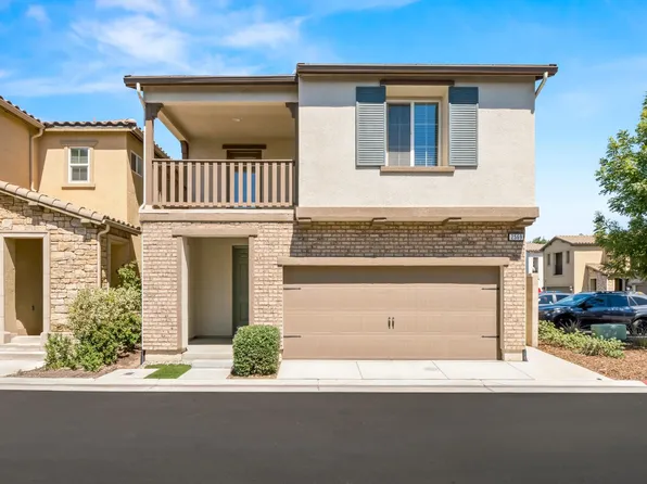 2569 Mustang Dr, Clovis, CA 93612
