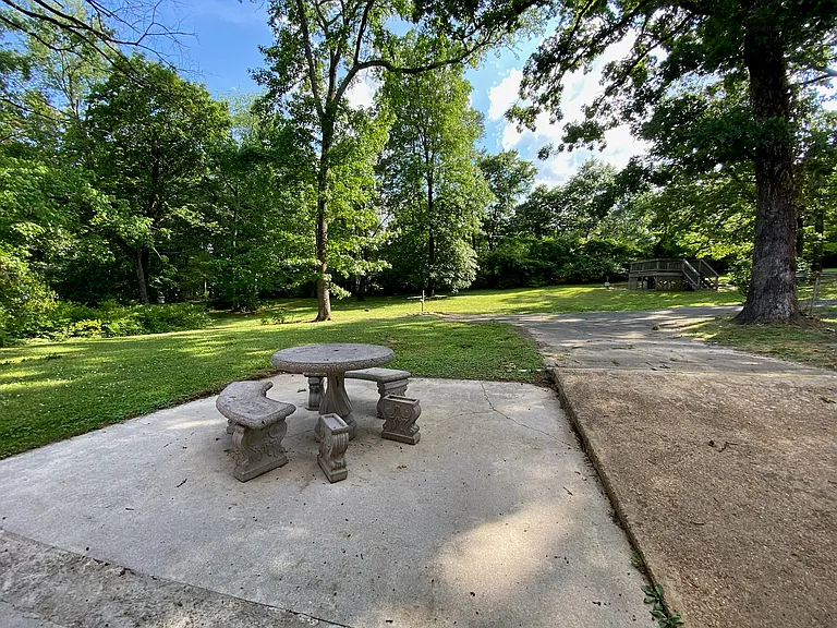 406 Lark Ln #1 — Photo 13