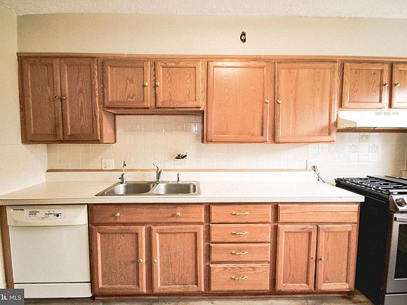 5th image of 1408 Kirkwood Rd
