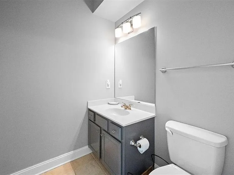 2230 Cheshire Bridge Rd NE #504 — Photo 24
