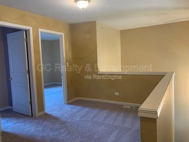 922 Kings Canyon Dr — Photo 10