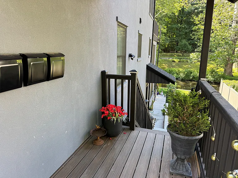 229 Piermont Ave — Photo 34