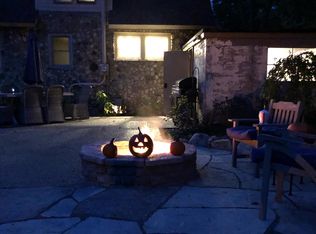 611 W 12th St, Traverse City, MI 49684