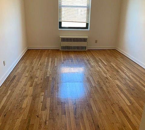 4th image of 122A Hoyt St #3K