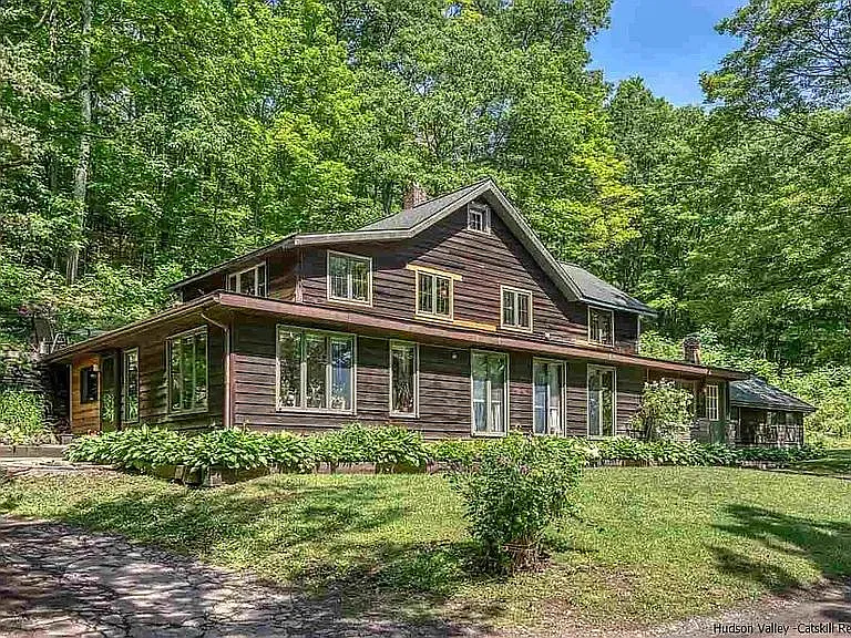 42 Otis Dr #3