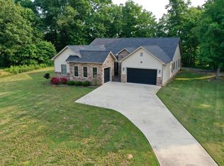 2005 River Mist Cir, New Market, TN 37820