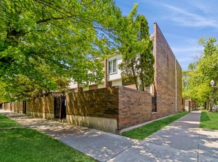 1174 E 53rd St, Chicago, IL