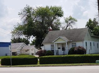 110 W Ottawa Rd, Paxton, IL 60957