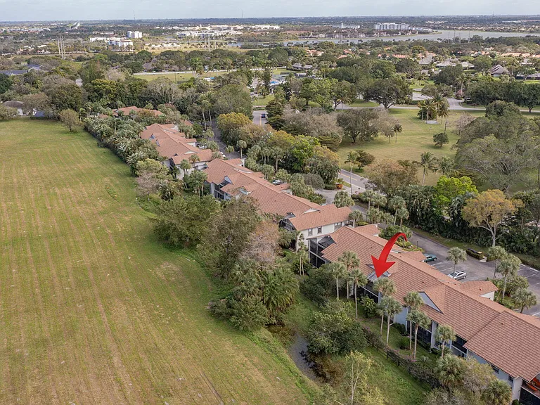 11355 Pond View Dr #D203 — Photo 37