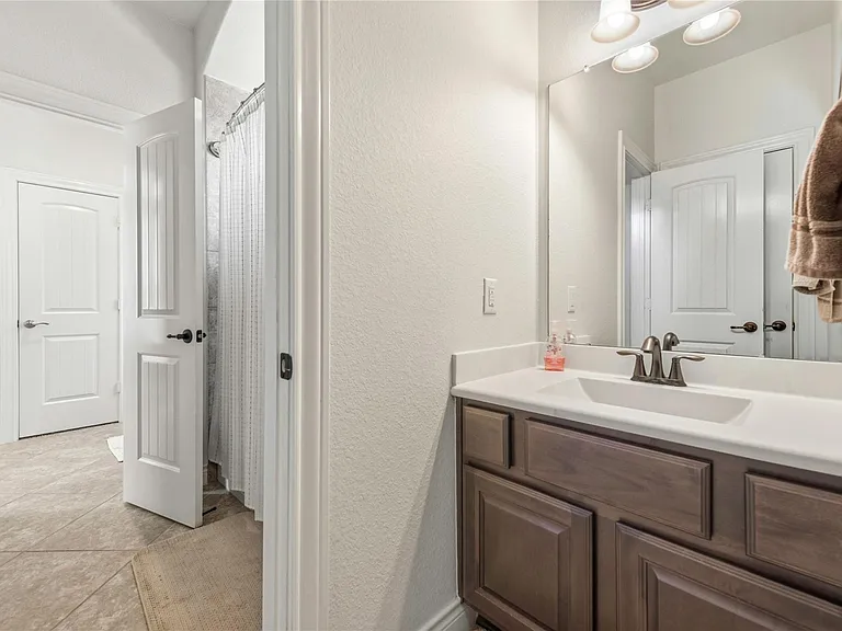 183 Wade Pointe Dr — Photo 34