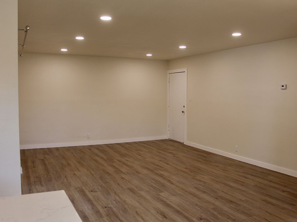 1st image of 340 Montclair St #11249690