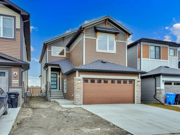 71 E Homestead Cir NE, Calgary, AB T3J 5R6
