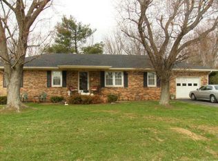 318 Adams Ave, Hopkinsville, KY 42240