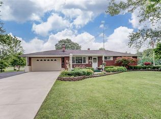 6328 Prairie Rd, Springfield, OH 45502