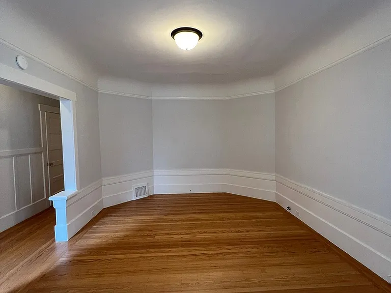 1236 Chestnut St — Photo 3