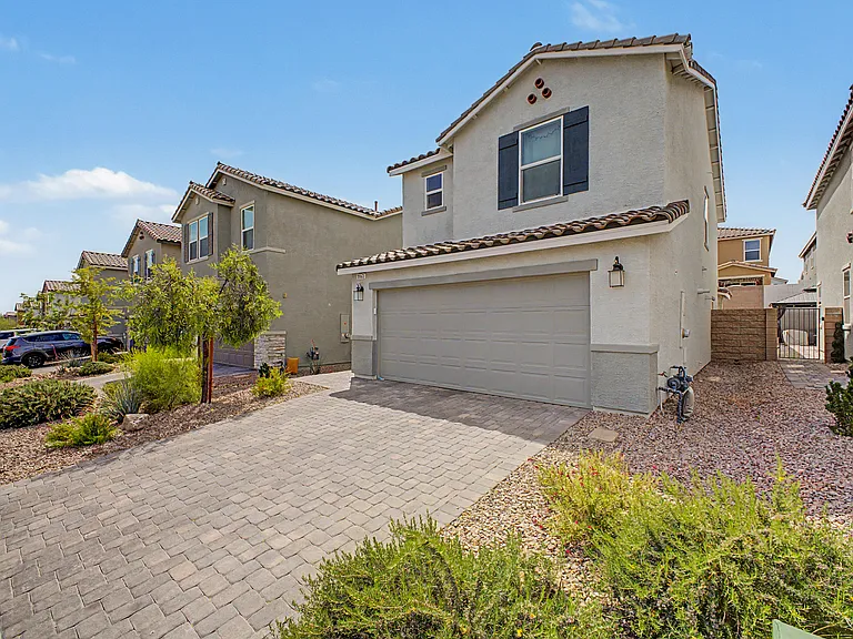 9963 Ravenswood Peak Ave — Photo 3