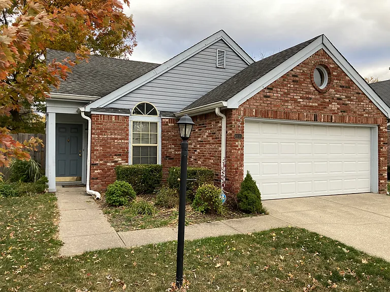 4930 Marigold Ln — Photo 1