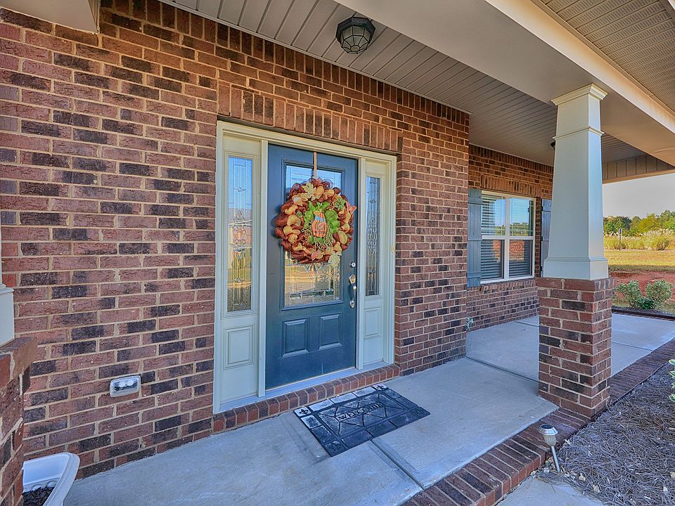 1st image of 108 Jobe Dr