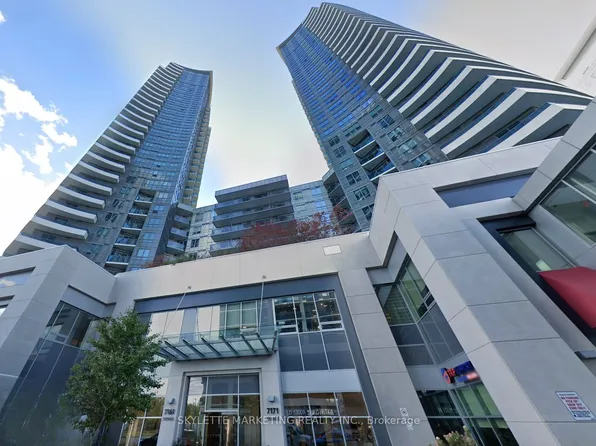 7161 Yonge St Unit 1427, Markham, ON L3T 0C8