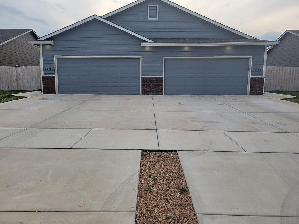 1311 N Azena St, Andover, KS 67002 | Zillow