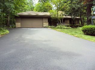 3107 Bruce Dr, Racine, WI 53404