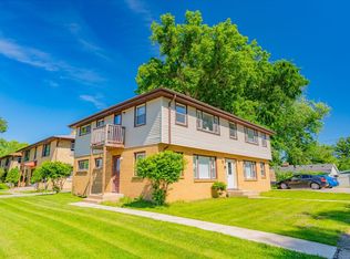 1902 Lake Point Dr APT 3, Madison, WI 53713