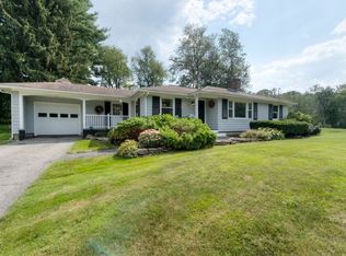 9 Carleton Rd, Millbury, MA 01527