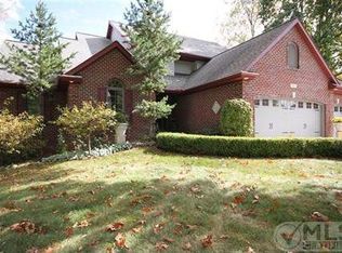 606 Laura Ln, Marshall, MI 49068