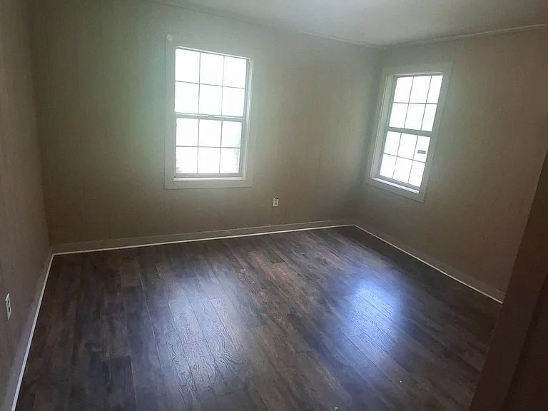 3058 Woodside Dr — Photo 15