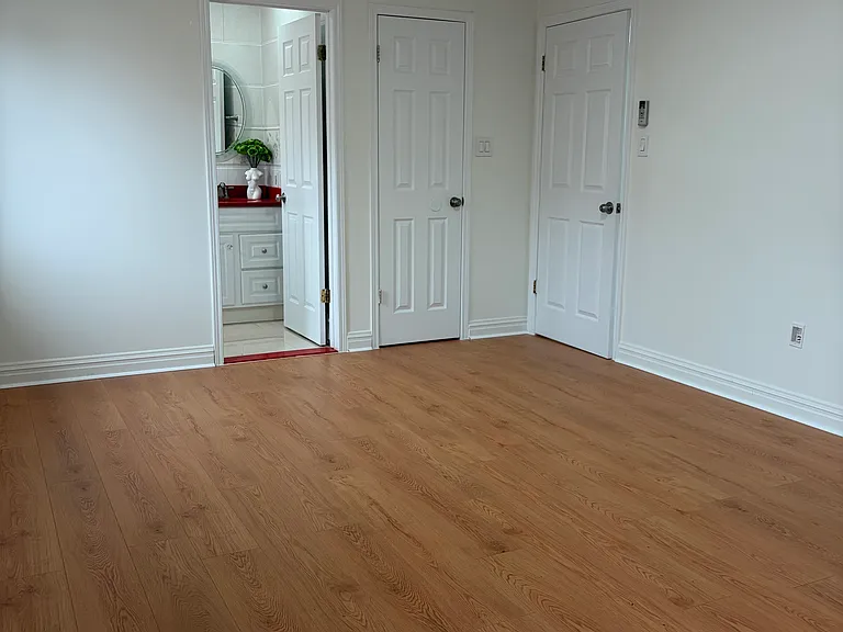 4640 Union St #2 — Photo 9