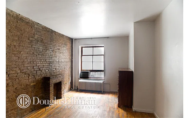 Rented by Douglas Elliman | media 10