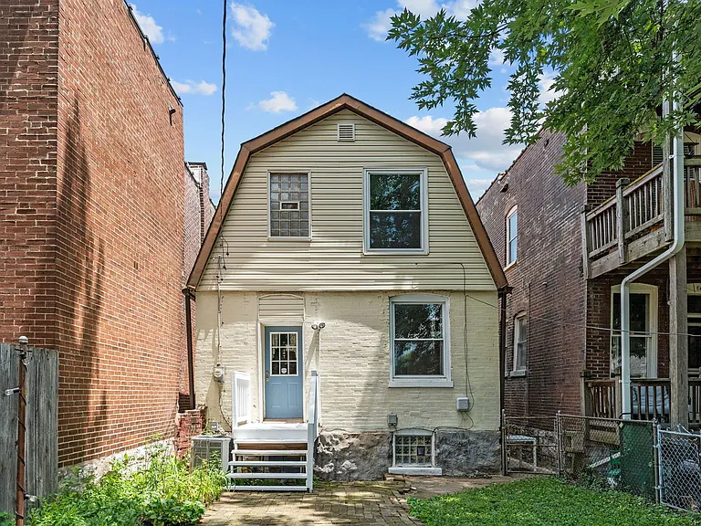 2513 Minnesota Ave — Photo 19
