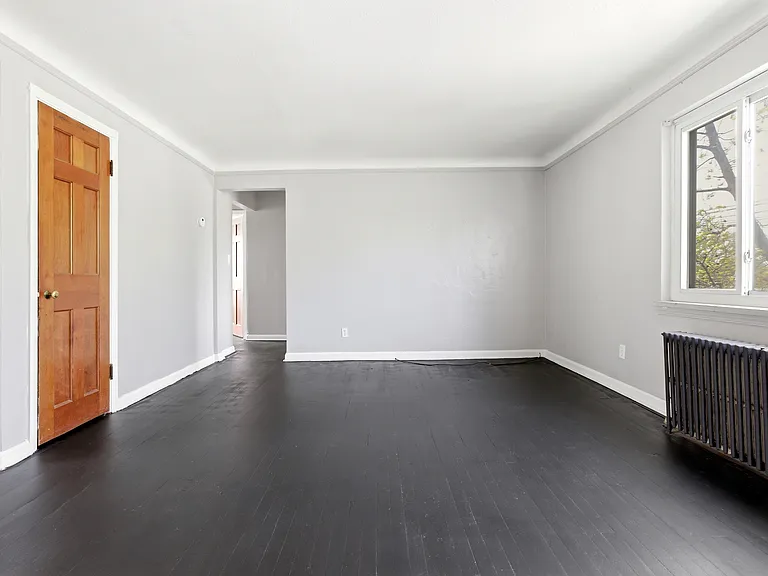 2715 Noble Rd #305 — Photo 9