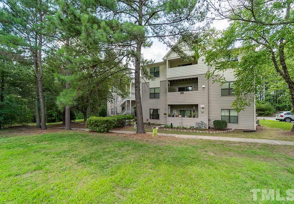 1st image of 600 Audubon Lake Dr APT 10B31