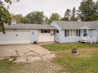 9212 S Airport Rd, Dewitt, MI 48820