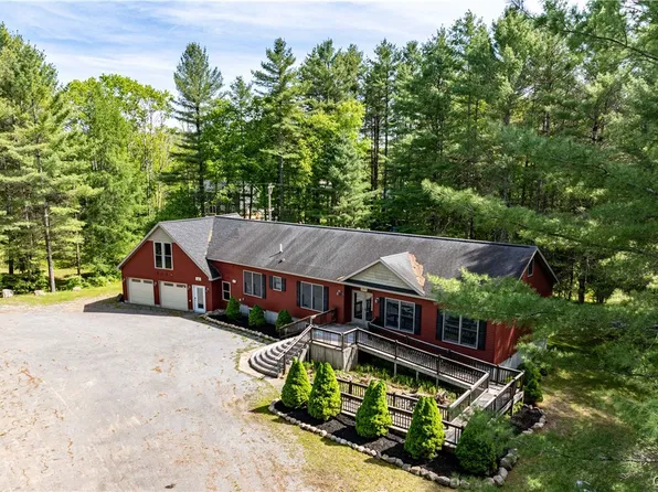 140 Forge St, Old Forge, NY 13420