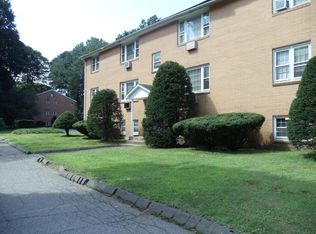 50 Grove St APT 6, Manchester, CT 06042