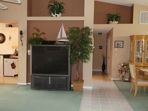 5th image of 8800 Cadhay Dr