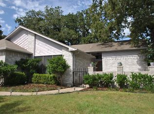 6020 Waldham Grove Ln, Bryan, TX 77802