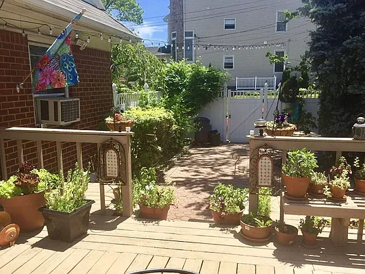 Rented by Dwell Residential Inc | media 21